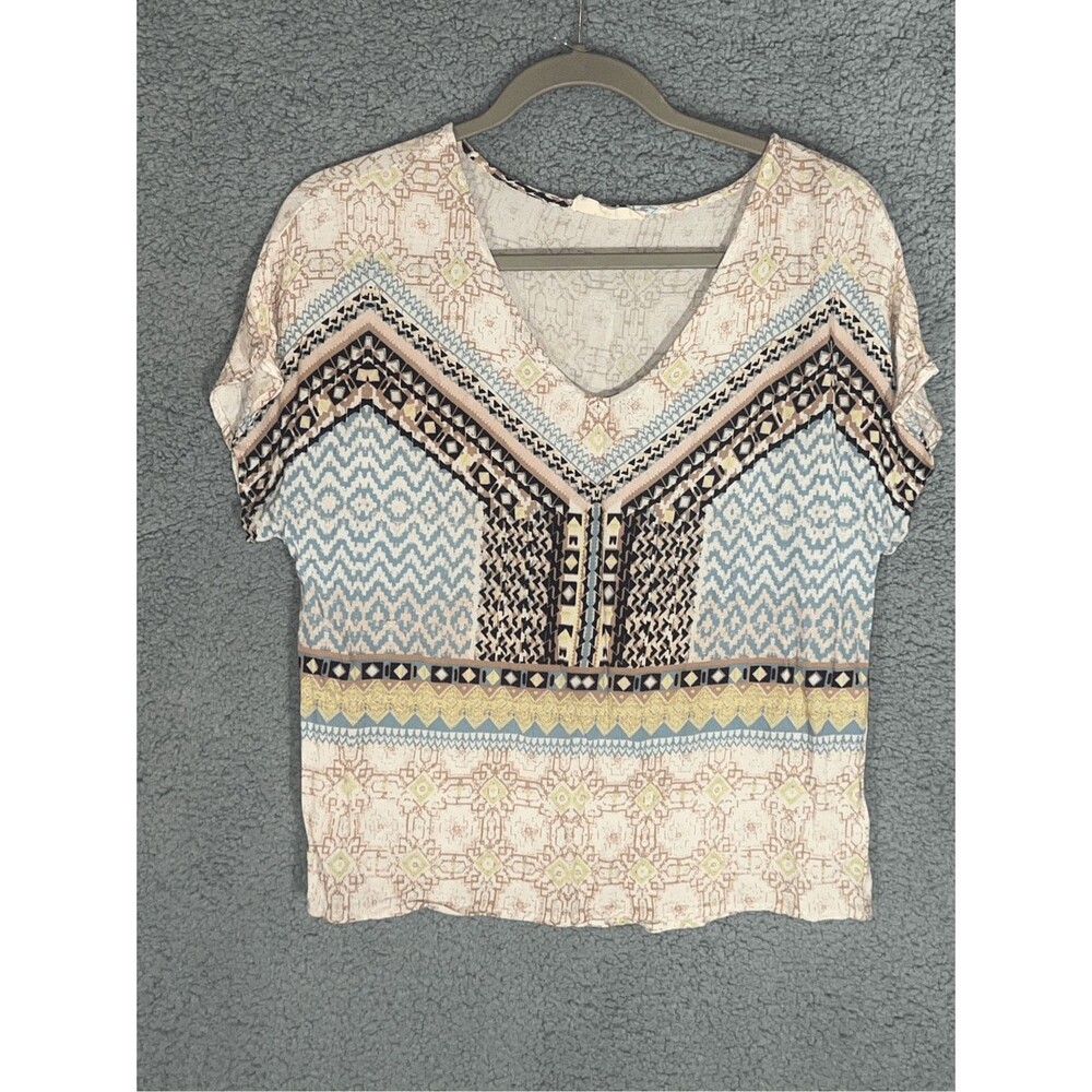 Elodie Women's Boho style top Size M Cream Colored